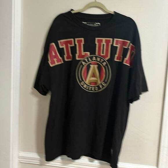 Mitchell & Ness Black Atlanta
United FC Logo T-Shirt XXL - Picture 2 of 5